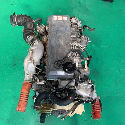 Καλή τιμή. Μηχανή Hino E13C Ιπποδύναμη 6 κύλινδροι για ανάμειξη φορτηγών και τρακτέρ σε απευθείας σύνδεση