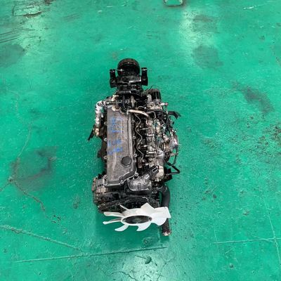 Καλή τιμή. Isuzu 4HG1 Αποτελεσματικός και ανθεκτικός κινητήρας που χρησιμοποιείται με ντίζελ για επαγγελματικά οχήματα σε απευθείας σύνδεση